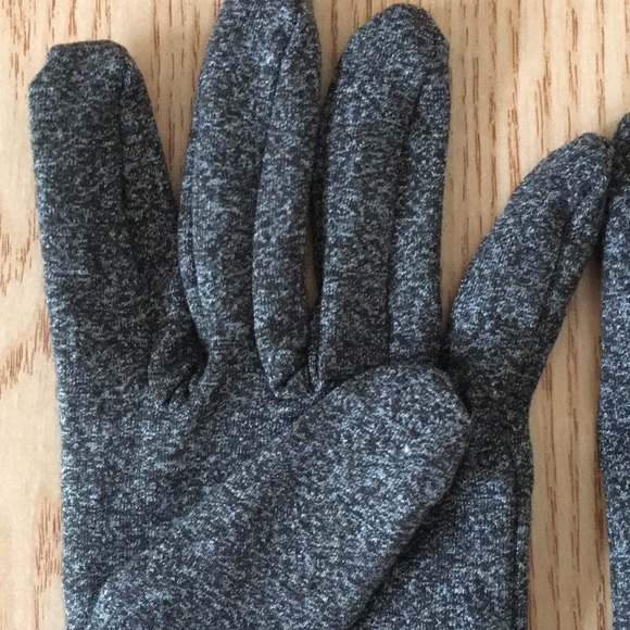 New Women’s Arthritis Compression Gloves Book Medium - Picture 6 of 6